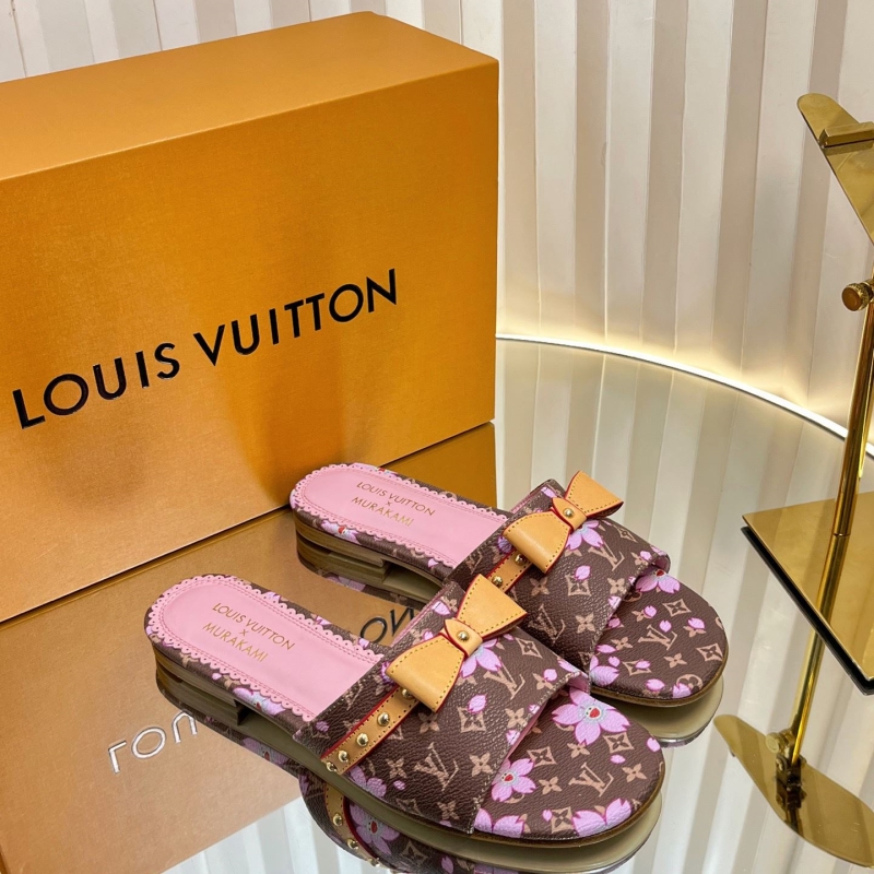 l0vis Vvtt0n slippers